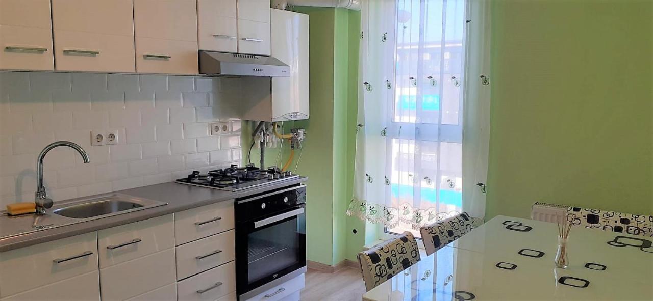 Apartament Nyx Floresti  Exterior photo
